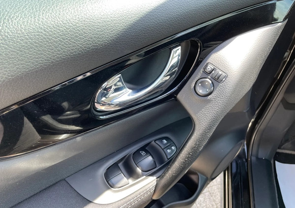 Nissan Qashqai cena 44900 przebieg: 214111, rok produkcji 2014 z Żmigród małe 529